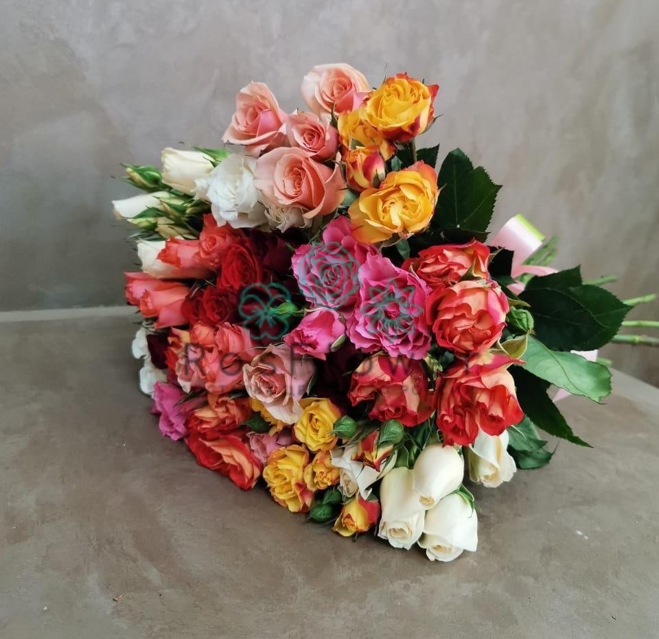 Букет цветов из: Розы в Севске