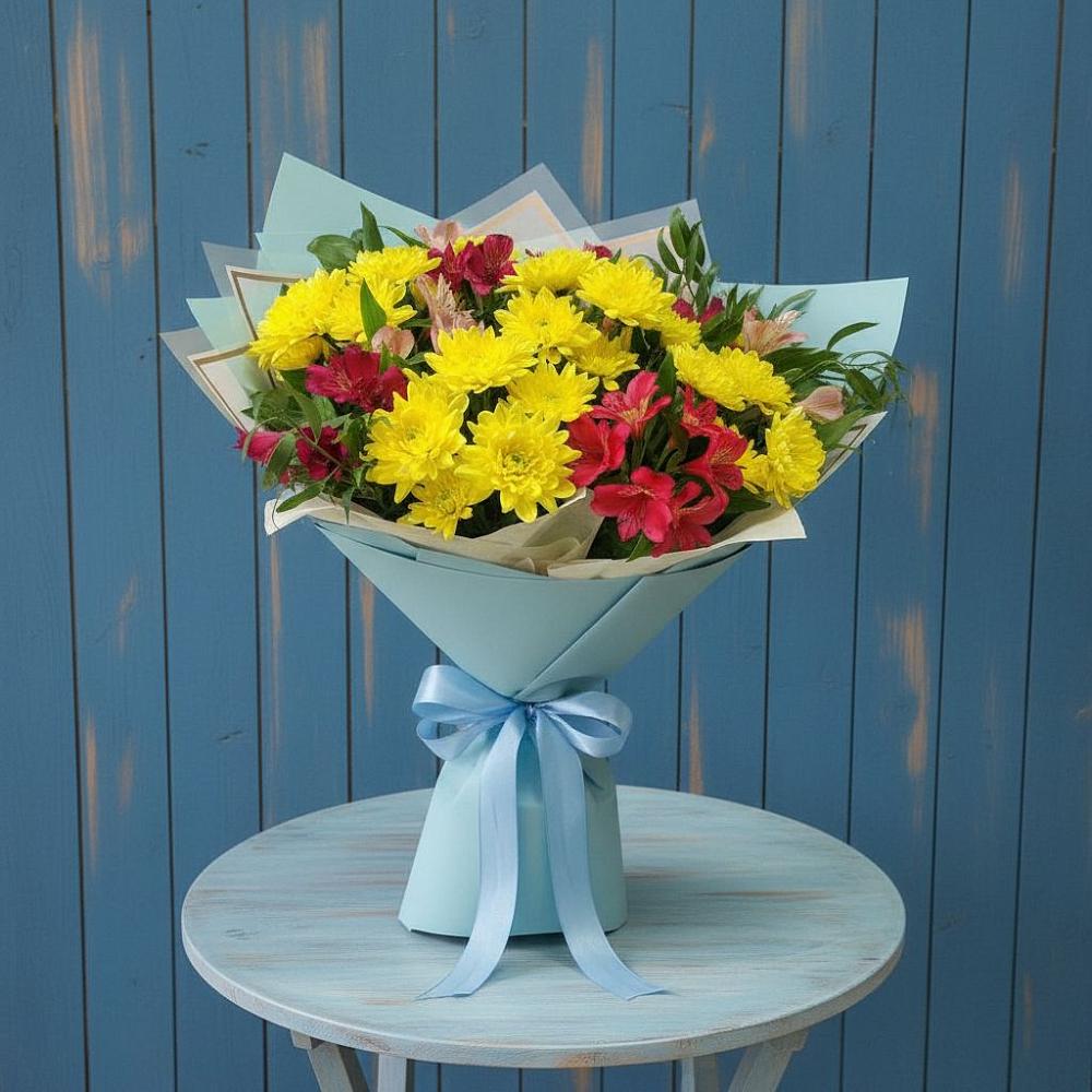 Букет цветов из: Альстромерии и Хризантемы в Севске