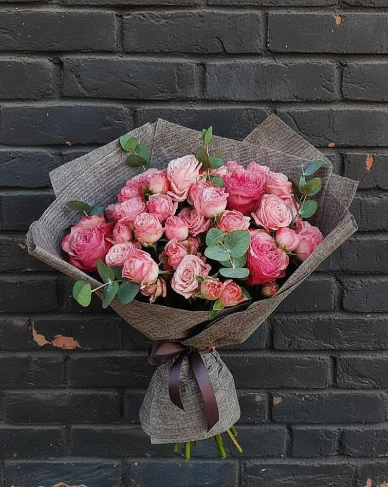 Букет цветов из: Розы в Севске