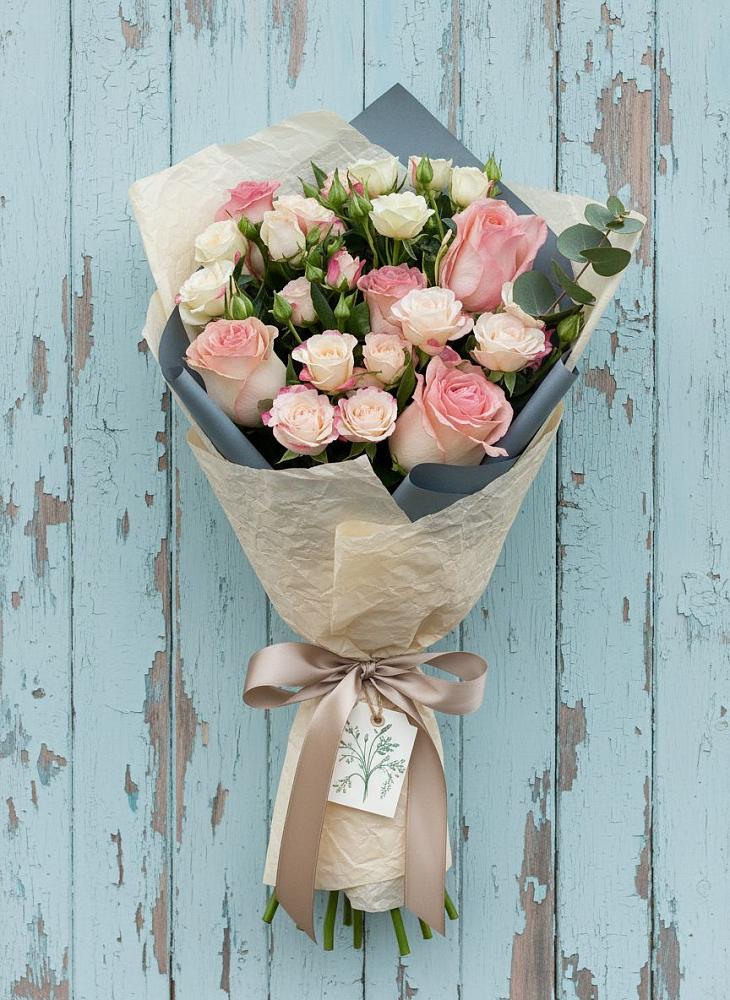 Букет цветов из: Розы в Севске