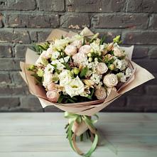 Букет цветов из:  Альстромерии, Розы и Хризантемы в Севске