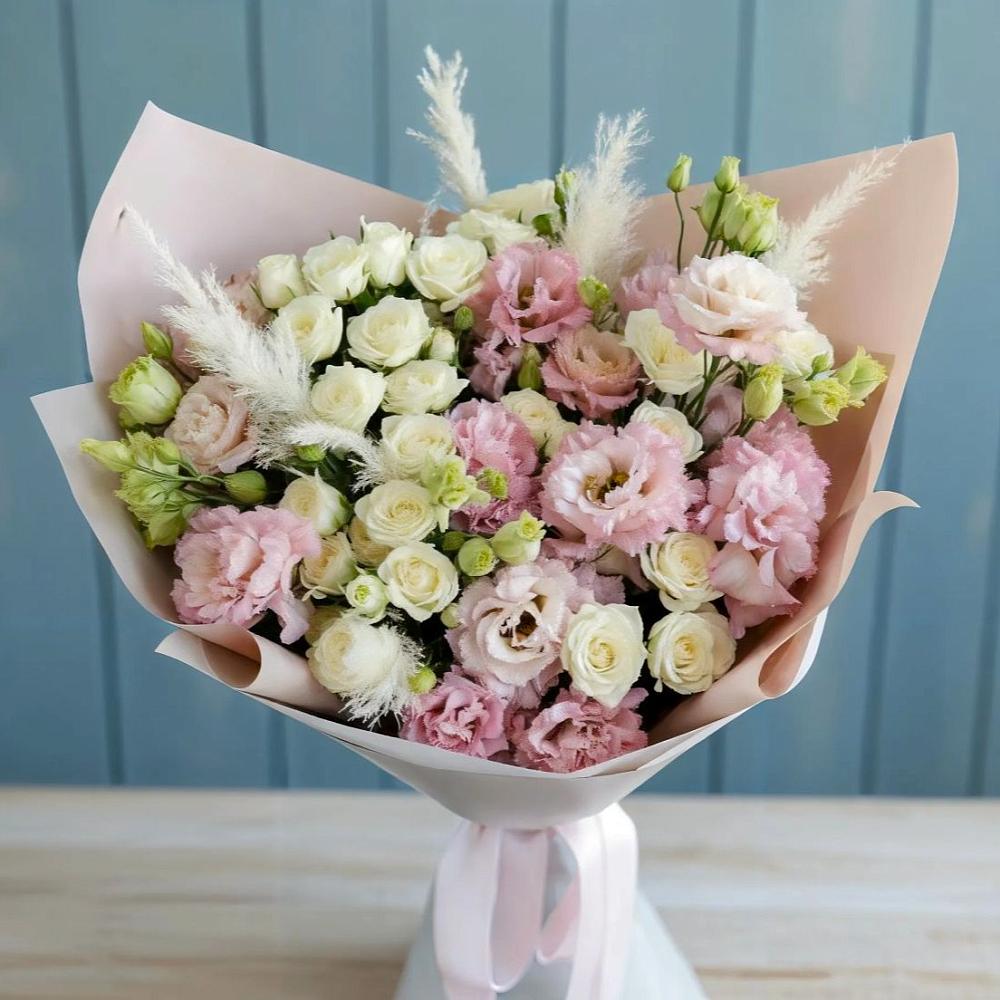 Букет цветов из: Альстромерии и Розы в Севске