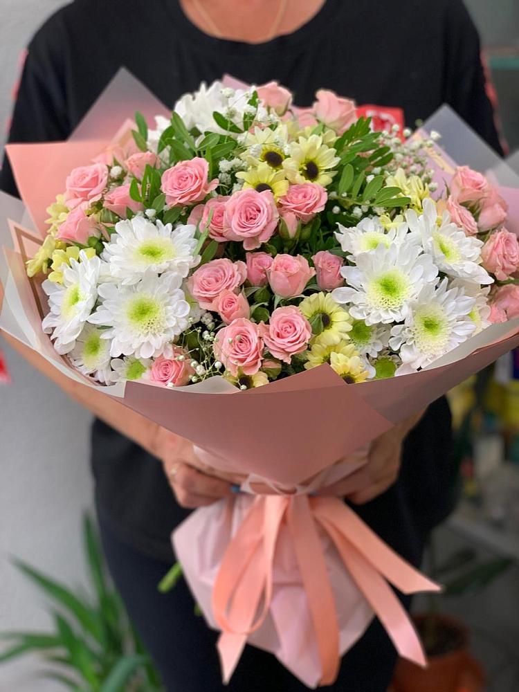 Букет цветов из: Розы и Хризантемы в Севске