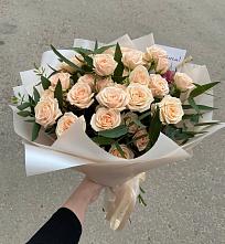 Букет Кремовые розы Латте в Севске