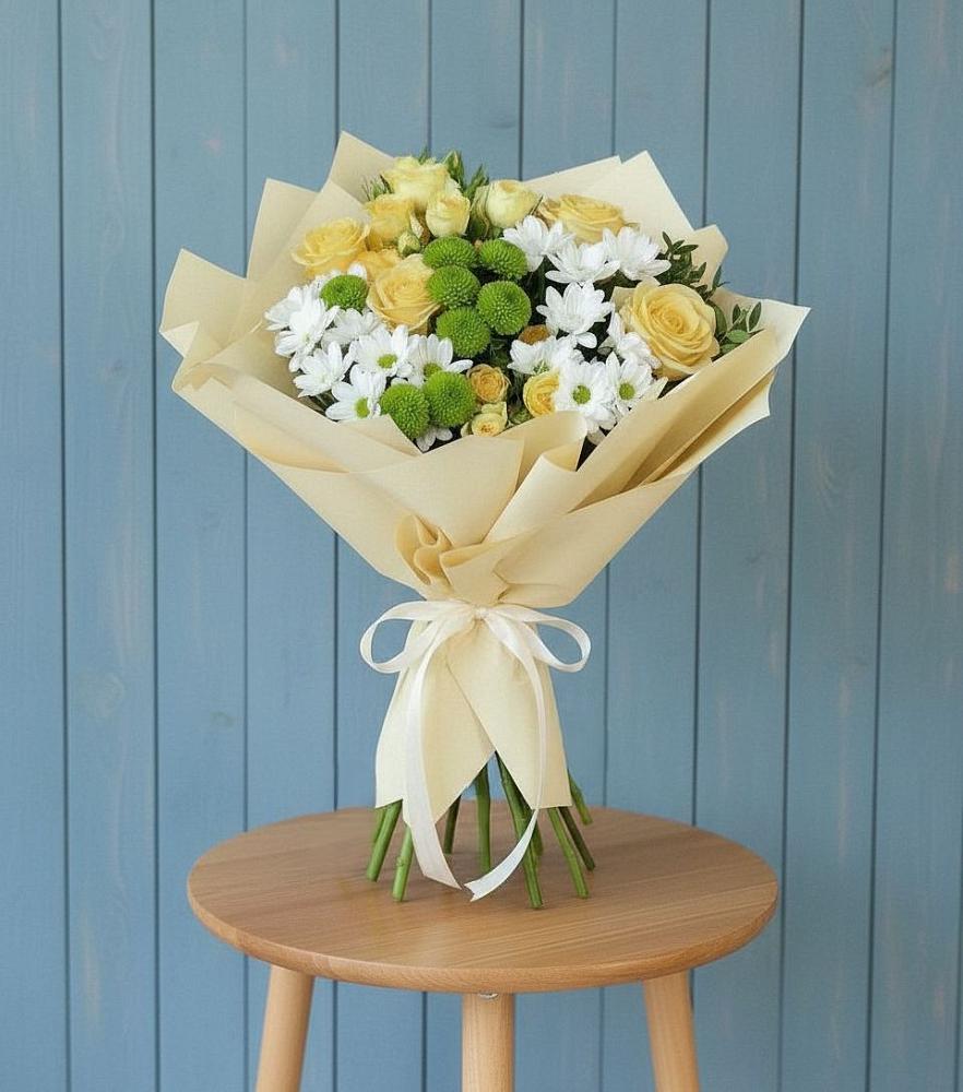 Букет цветов из: Хризантемы и Розы в Севске