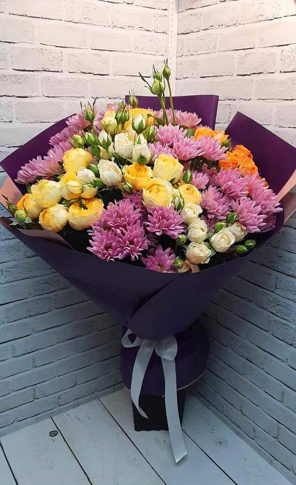 Букет цветов из: Хризантемы и Розы в Севске