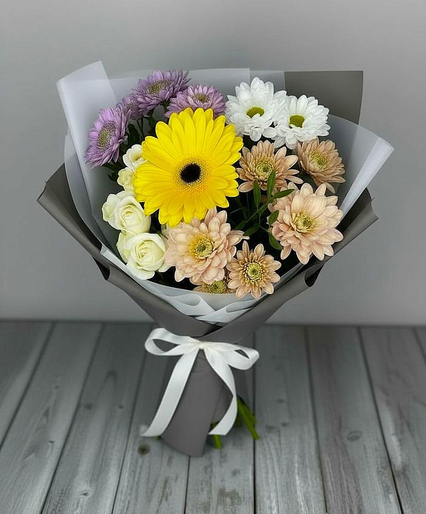 Букет цветов из: Розы, Герберы и Хризантемы в Севске