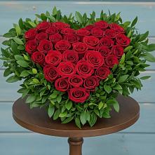 Цветочная композиция из Розы в виде сердца #REPLACE_PRED# Севске