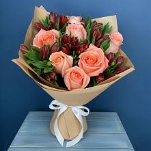 Букет цветов из:  Розы и Альстромерии в Севске