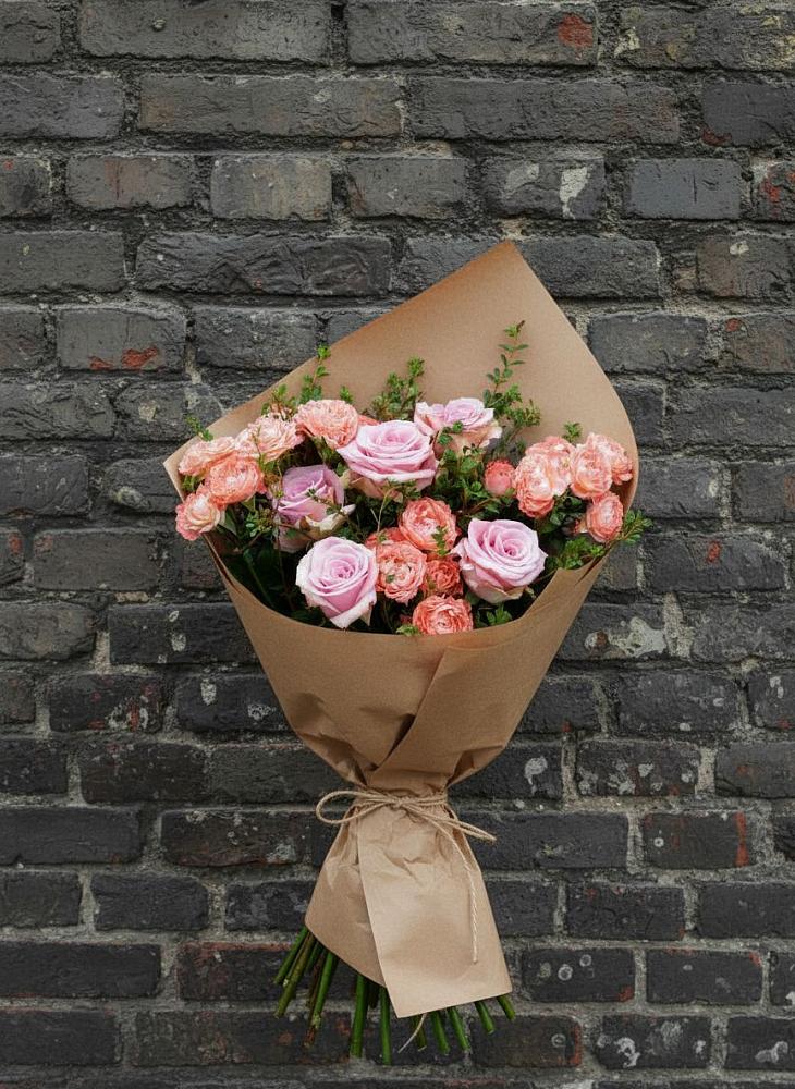 Букет цветов из: Розы в Севске