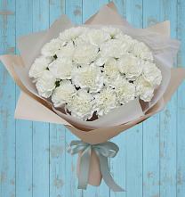 Букет цветов из:  Гвоздики в Севске