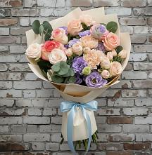 Букет цветов из:  Розы, Лизиантусы и Гвоздики в Севске