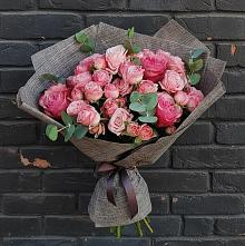 Букет цветов из:  Розы в Севске